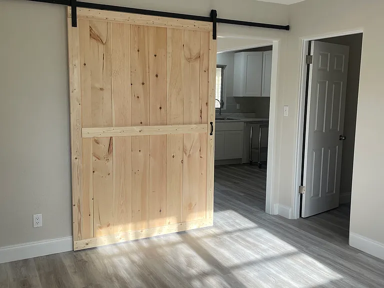 26 Carmalt St #37 — Photo 3