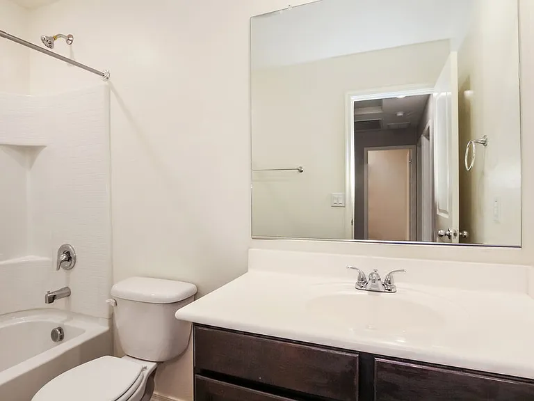 25422 W La Mont Ave — Photo 14