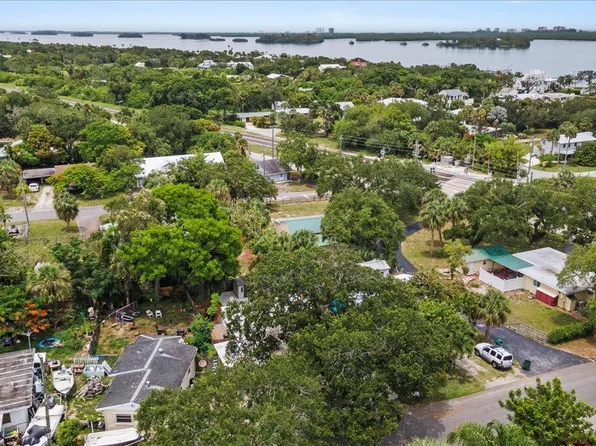 208 Olson Avenue, Fort Pierce, FL 34946
