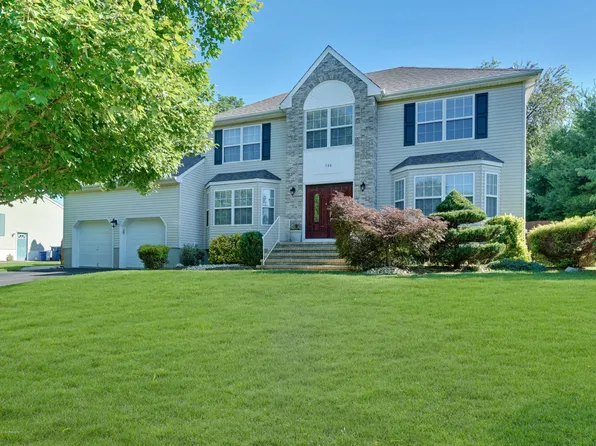 786 Applewood Court, Jackson, NJ 08527