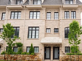 15 Lunar Cres #74, Mississauga, ON L5M2R6