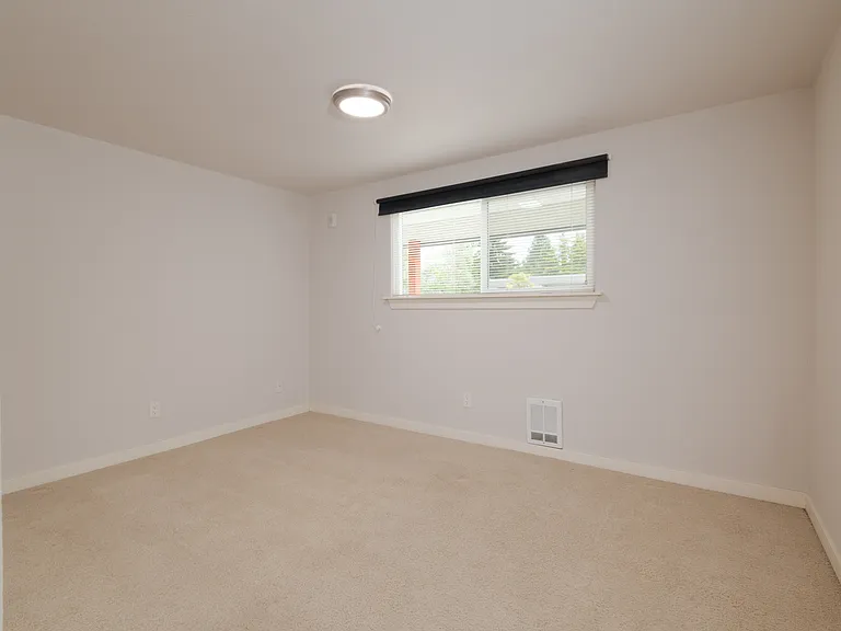 701 122nd Ave NE #408 — Photo 14