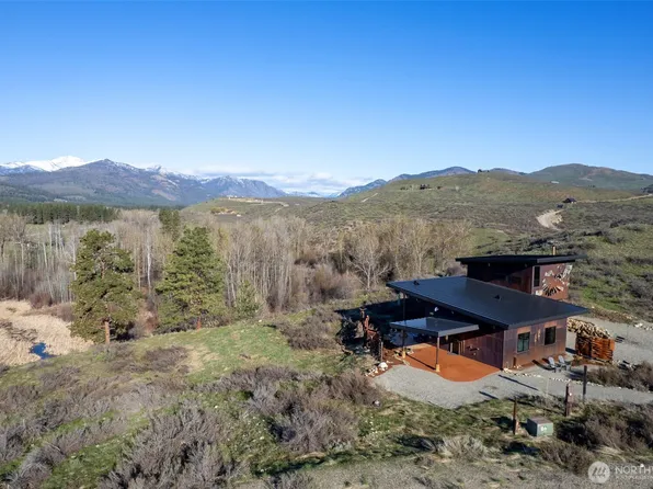 2 RidgeCrest Lane, Winthrop, WA 98862