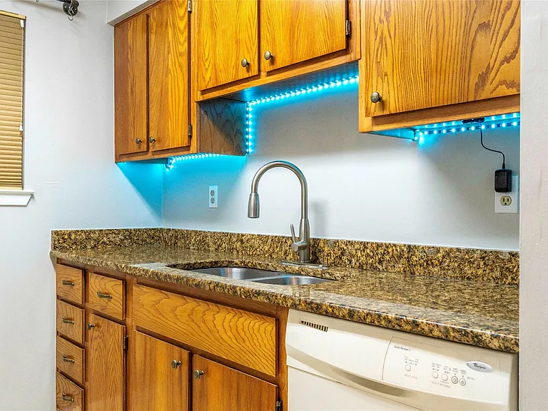 6903 Deatonhill Dr #28 — Photo 7