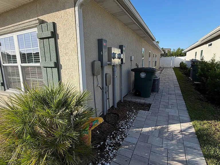 148 The Villas Way — Photo 2