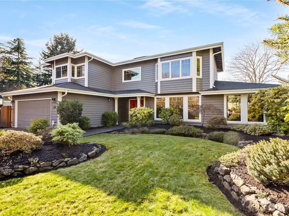 68 Silver Beach Drive, Steilacoom, WA 98388