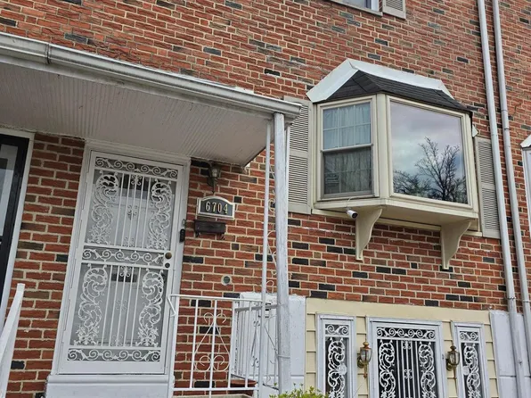 6704 Harley St, Philadelphia, PA 19142