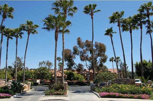 1st image of 7180 Shoreline Dr Unit 5104