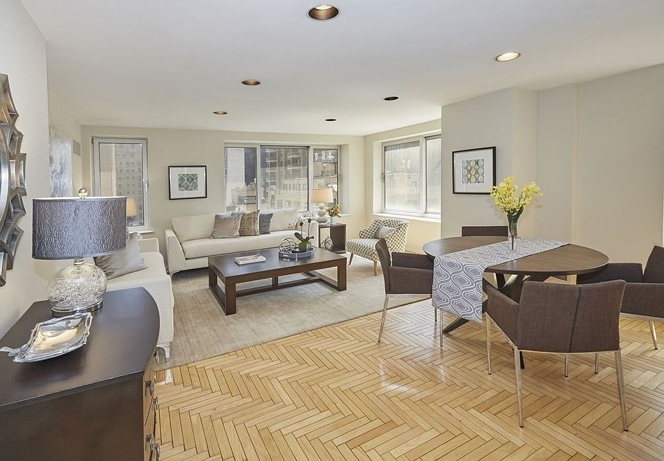 1st image of 106 Central Park S APT 20I