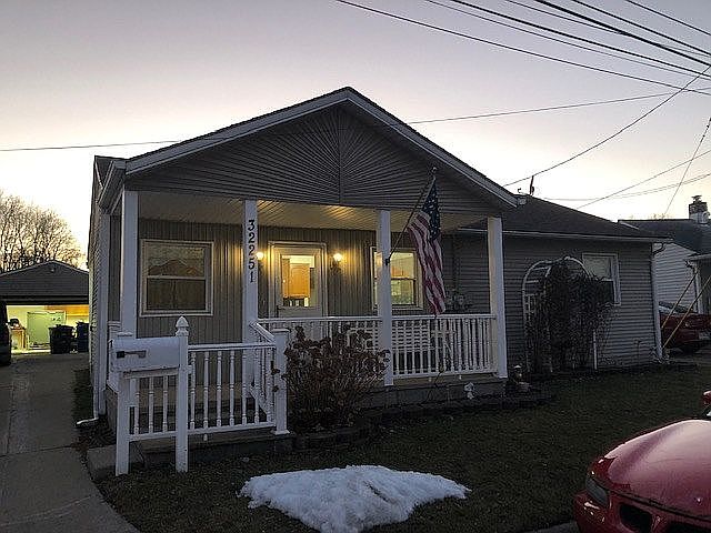 1st image of 32251 Oscoda Ct