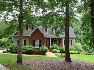 156 Settlers Point Dr, Clarkesville, GA 30523