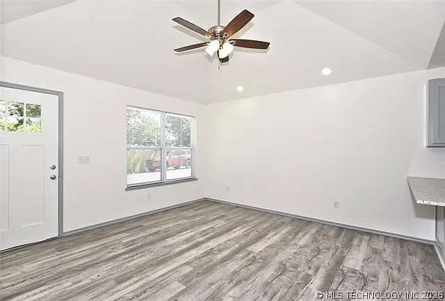 1013 S Water St #B — Photo 3