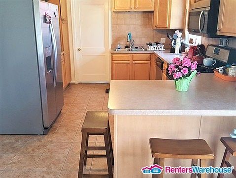 2nd image of 4708 Mallard Cres
