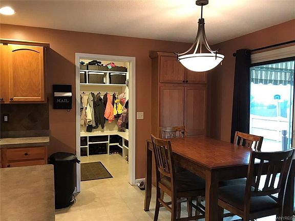 4th image of 6505 Pincherry Way