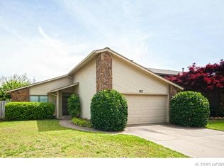 6214 E 93rd St S, Tulsa, OK 74137