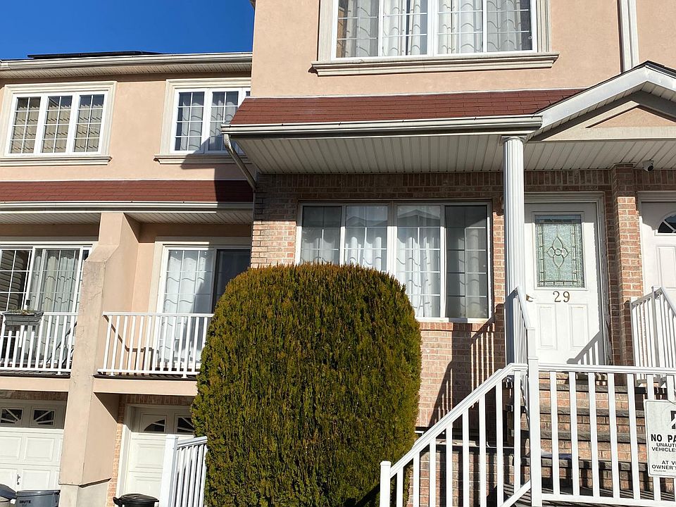 1st image of 29 Chesterfield Ln #B