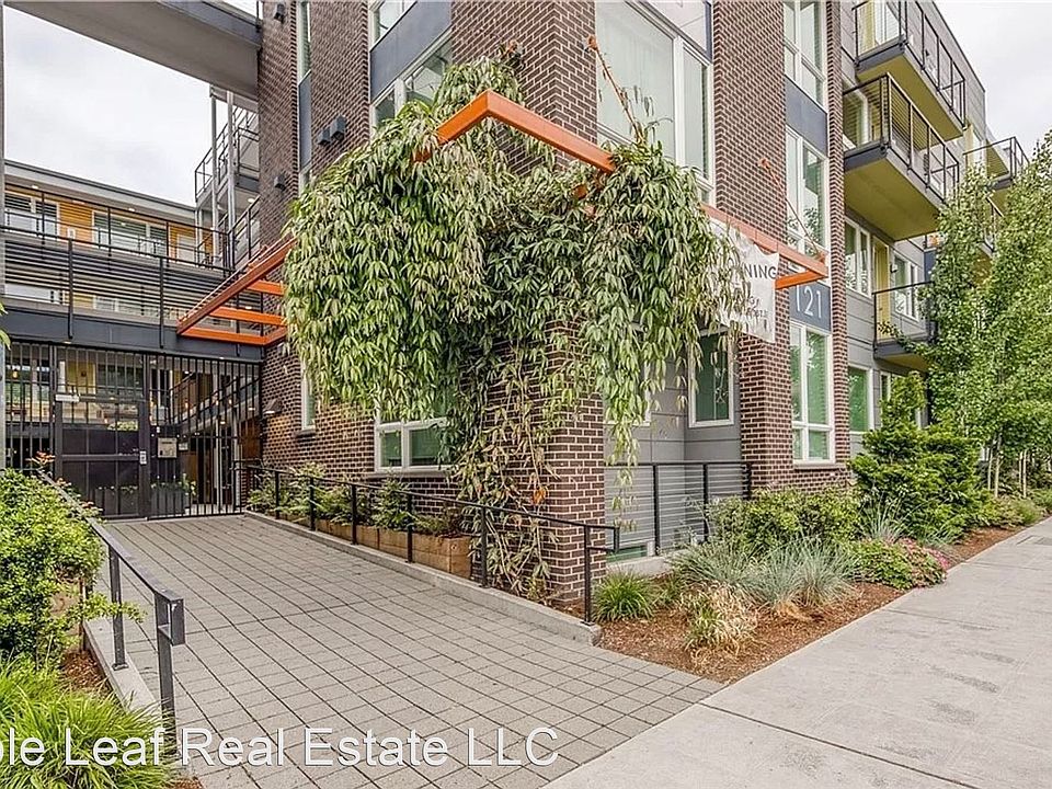 1st image of 121 12th Ave E #100