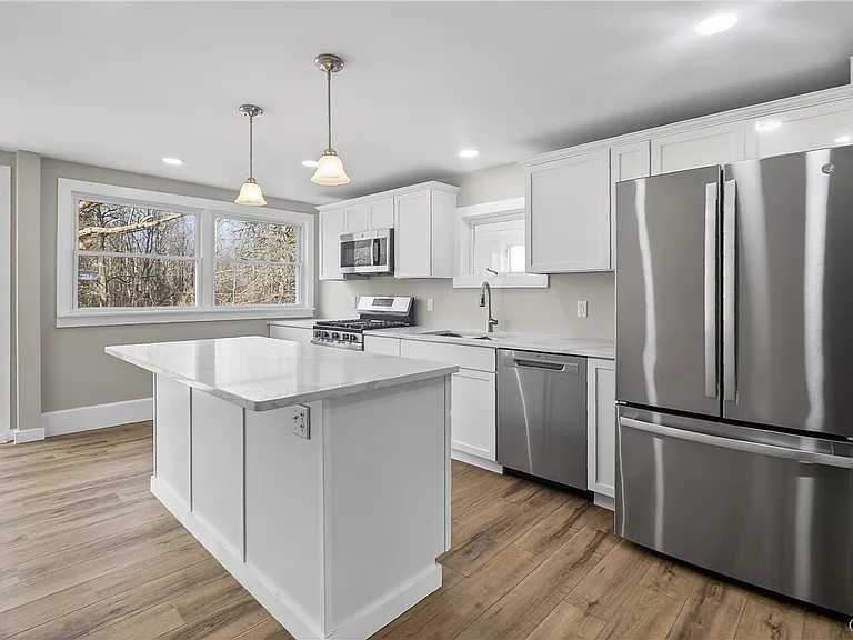 6637 Dix Rd — Photo 8