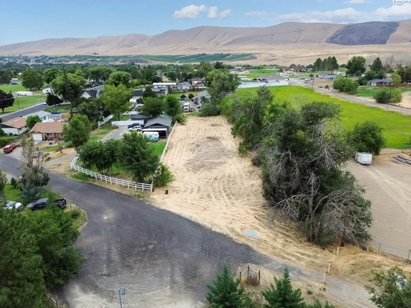 Nka Grace Ct, Benton City, WA 99320