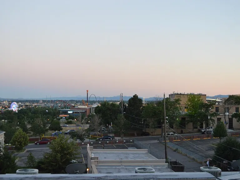 2200 W 29th Ave — Photo 14