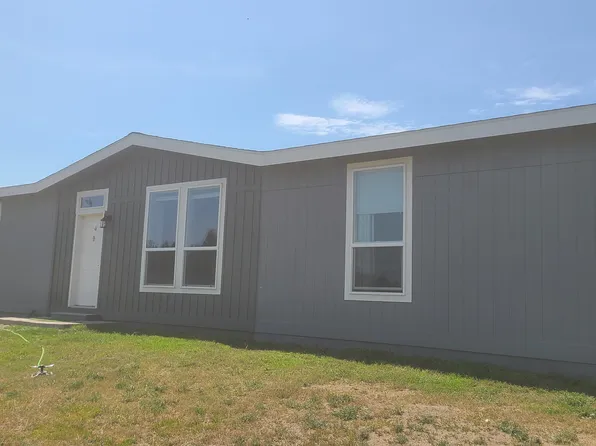 (undisclosed Address), Newport, WA 99156