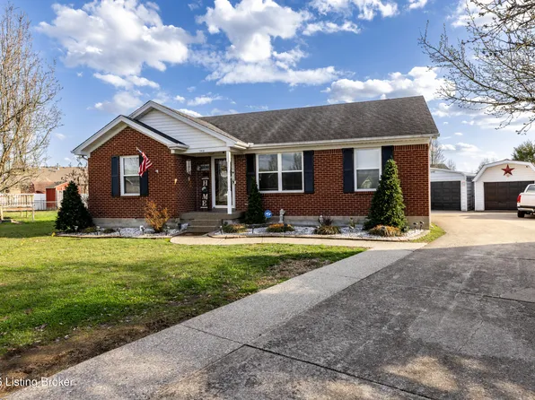 365 Tecumseh Dr, Shepherdsville, KY 40165