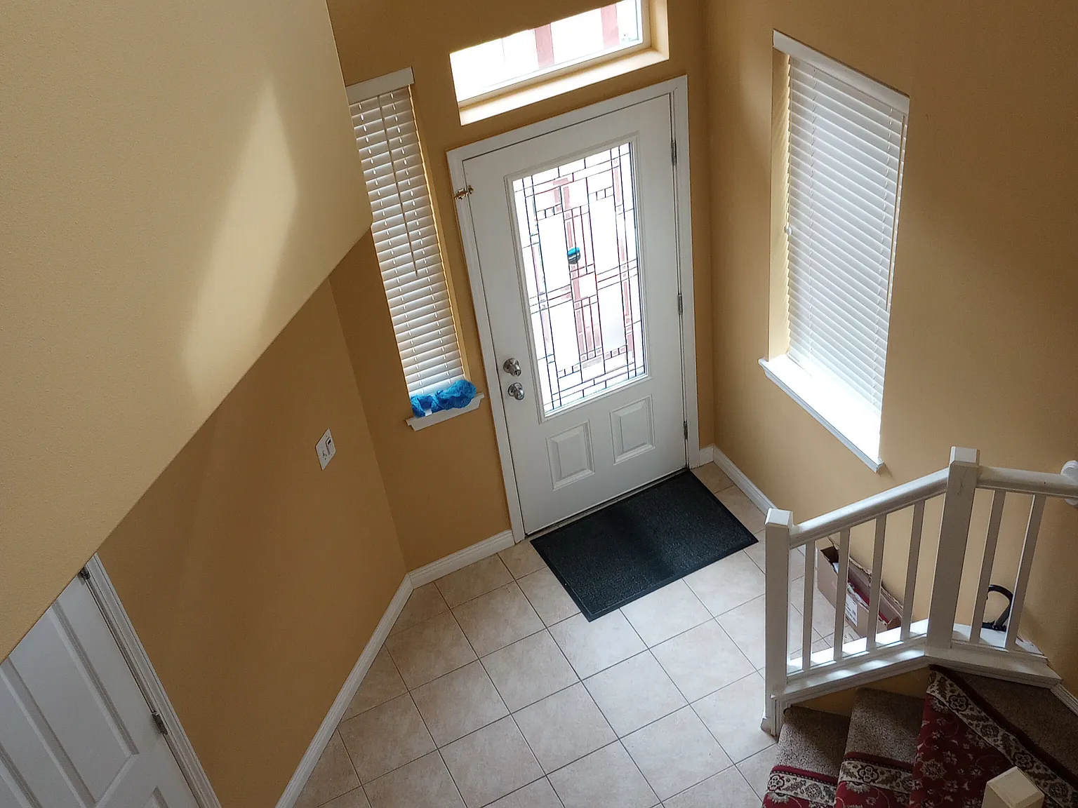 4 bed, 2.5 bath, 2520 sqft, $3,399 — Photo 3