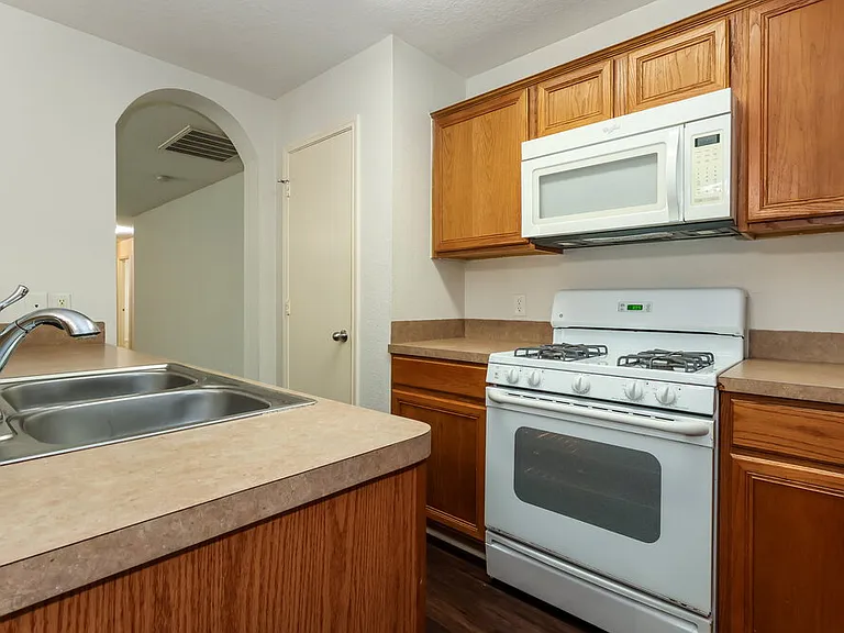 4422 Cannongate Dr — Photo 8