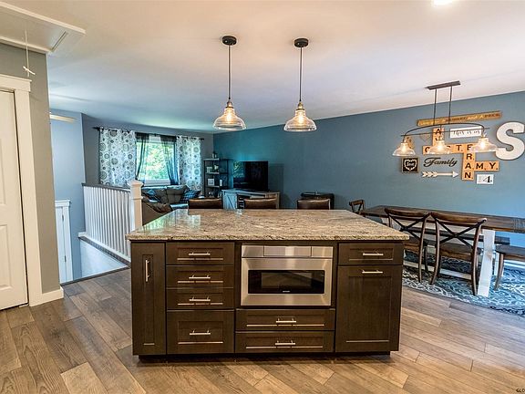 5th image of 32 San Martin Dr