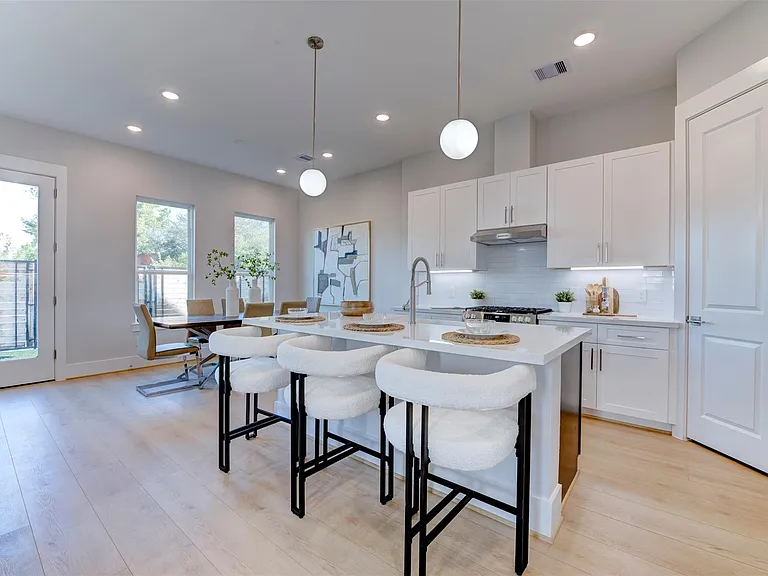 5138 Rosslyn Rd — Photo 35