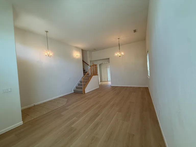 9633 McKenna Dr — Photo 18