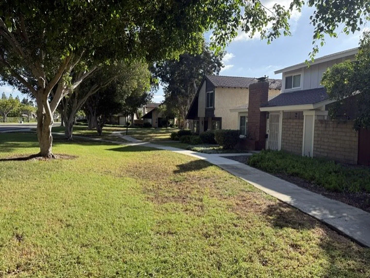 Move in ready house in the Heart of Tierrasanta — Photo 2