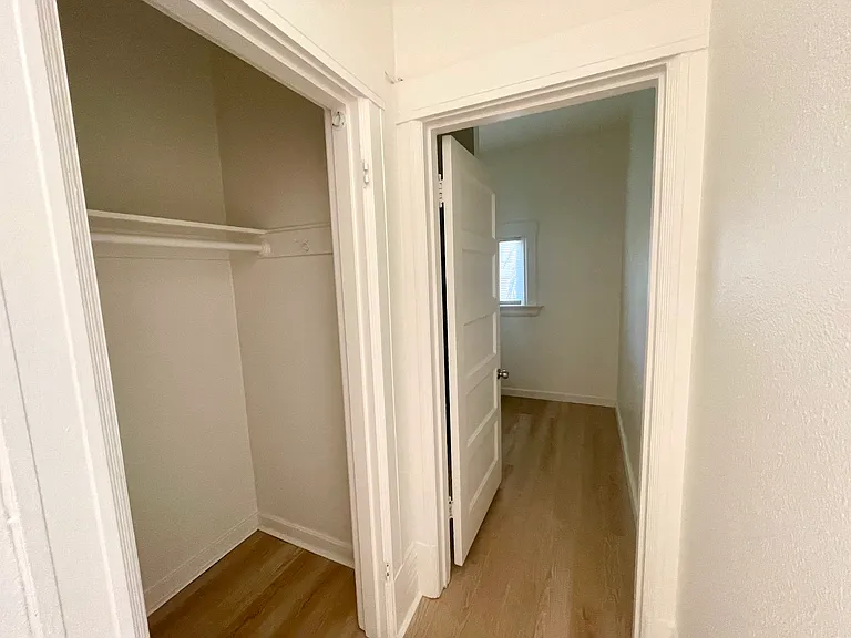2517 Regent St #3 — Photo 6