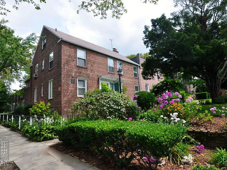 1st image of 39-31 Gosman Ave