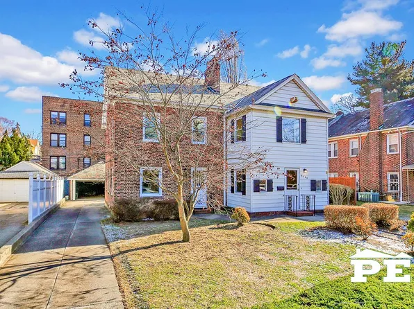 3563 163rd St, Flushing, NY 11358