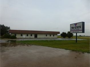 1400 N Interstate 45, Palmer, TX 75152