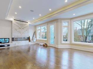 10 Jocelyn Cres, Toronto, ON M3B 1A2