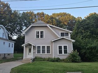 1009 Wilkinson Ave, Alton, IL 62002