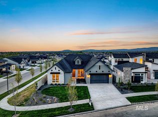 2884 E Parulo Dr, Meridian, ID 83642