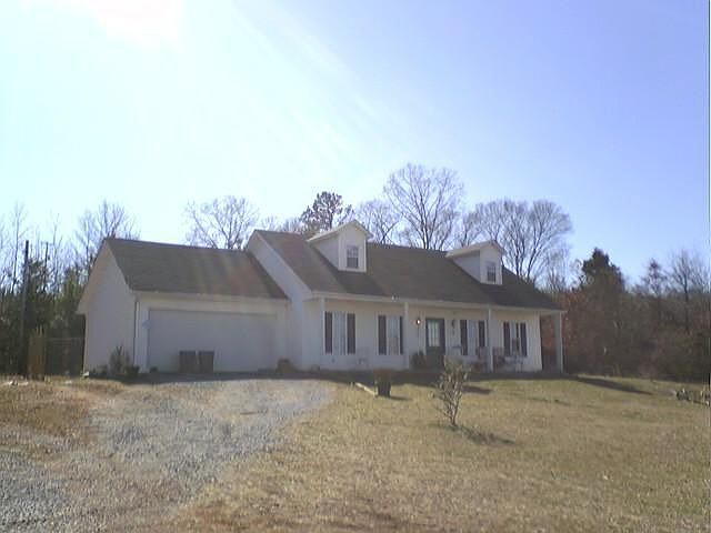 2nd image of 321 County Road 249