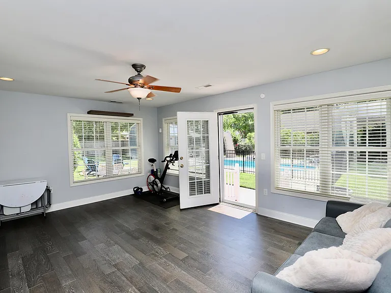 595 Saint Augustine Dr — Photo 98