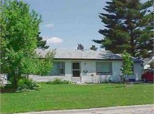 614 Pine St, Wilton, IA 52778