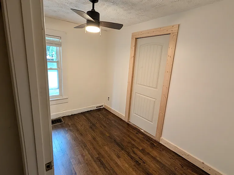 1202 Glynridge St — Photo 12