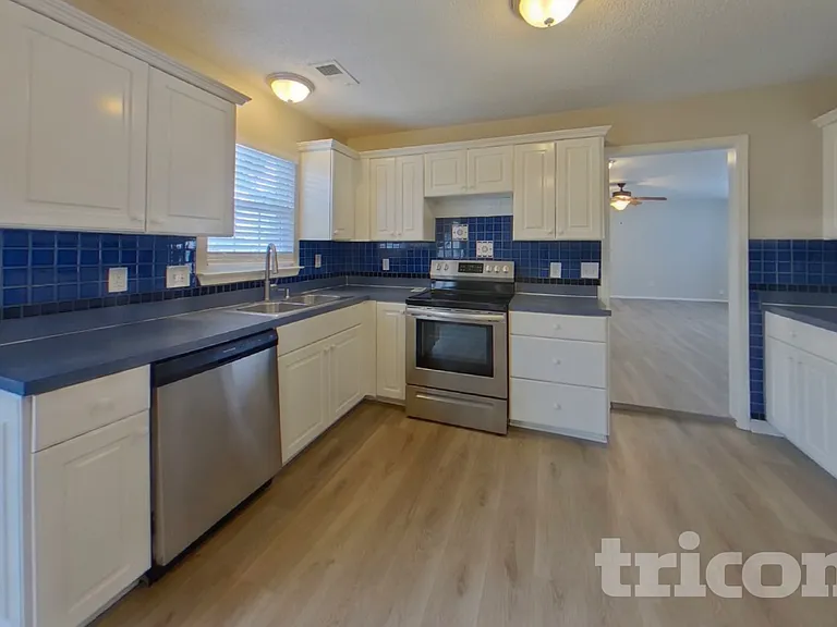 65 Sand Oak Ct — Photo 6