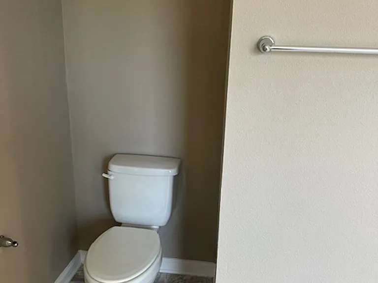 9670 Freefall Rd — Photo 22