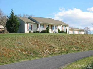 37 Cherry Ridge Ln, Lexington, VA 24450
