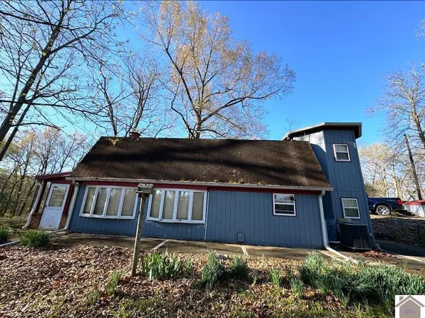 241 Solomon Dr, Cadiz, KY 42211