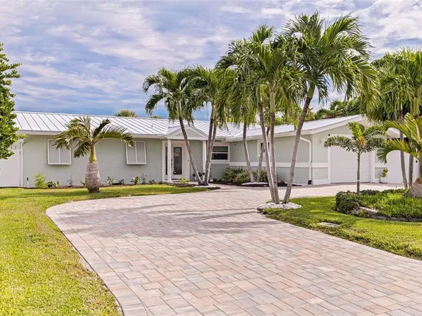 285 3rd St W, Tierra Verde, FL 33715