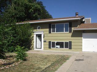 2622 Vinewood Ln, Pueblo, CO 81005