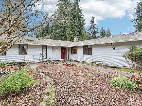 3rd image of 16543 SE 149th Street